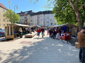 © Flohmarkt und Informationen auf dem Freiaplatz